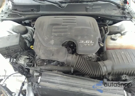 2016 Dodge Challenger Sxt z USA, uszkodzony, nr VIN 2C3CDZAG2GH284954